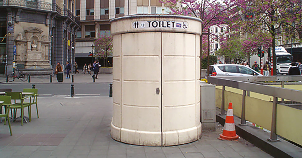 Toilette publique à Bruxelles
